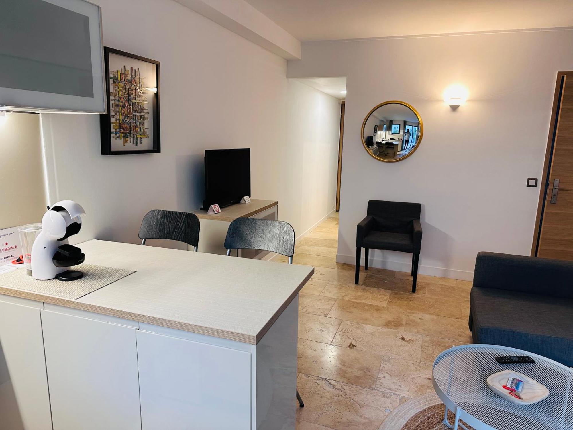 Appartements 3 Etoiles Terrasse Ou Patio Intra-Muros 에그모르트 외부 사진